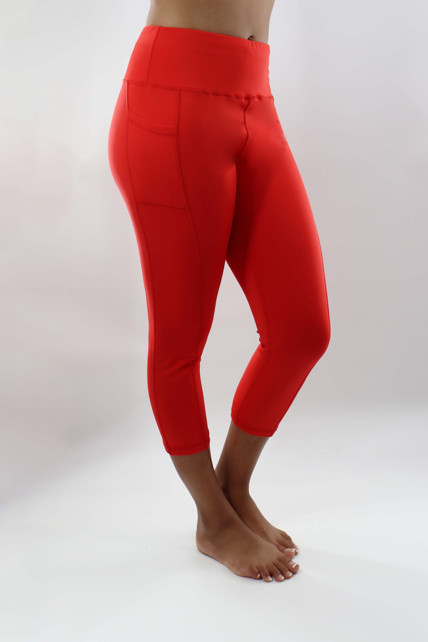 4408 - The Perfect Pocket Capri - Red